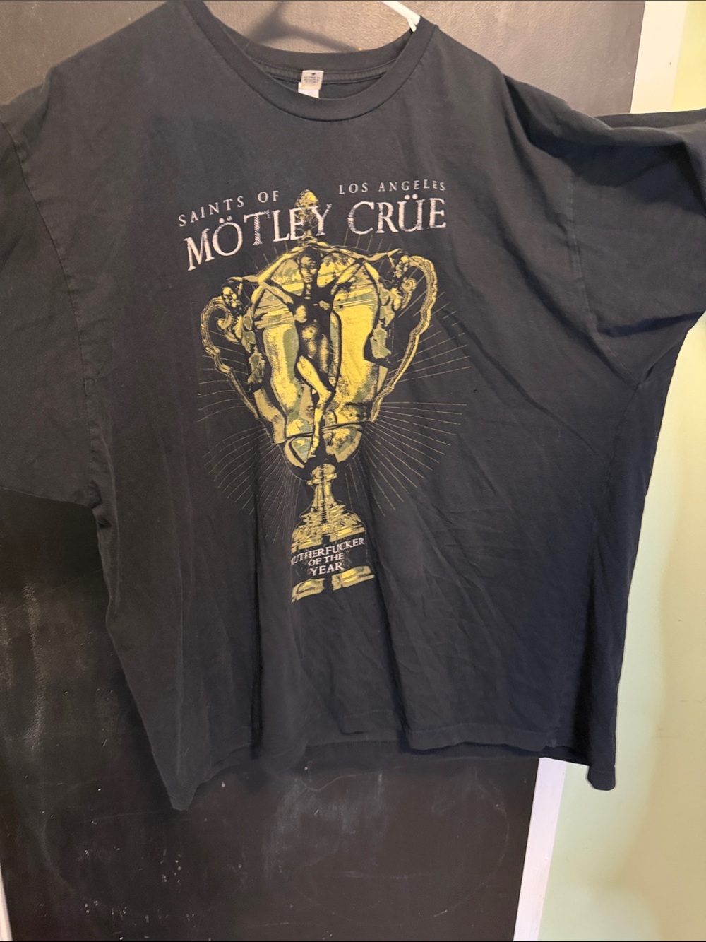 Vintage 2008 Motley Crue Cruefest Tour Shirt Black 2XL . Anvil Knitwear